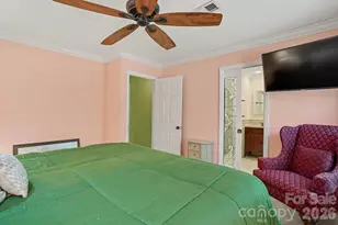 121 NW 1st St, Oak Island, NC 28465 - Photo 24