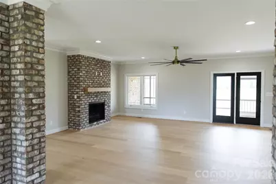 2935 Tavistock Lane, Lincolnton, NC 28092 - Photo 4