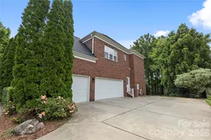 4361 Queensbury Dr, Harrisburg, NC 28075 - Photo 32