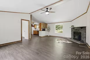 55 Twin Oaks Ln, Spruce Pine, NC 28777 - Photo 18