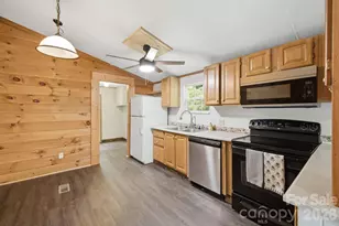 55 Twin Oaks Ln, Spruce Pine, NC 28777 - Photo 24