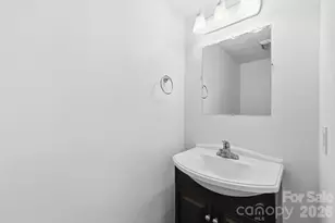1300 Larchmont Pl, Salisbury, NC 28144 - Photo 10