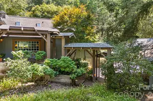 39 Flat Rock Rd, Waynesville, NC 28786 - Photo 2