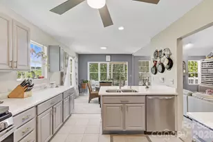 28 Secretariat Dr, Hendersonville, NC 28792 - Photo 24