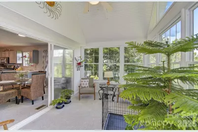 28 Secretariat Drive, Hendersonville, NC 28792 - Photo 24