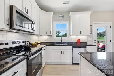 140 Smoke Lane, Salisbury, NC 28147 - Photo 14