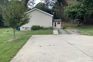 129 Concord Rd, Asheville, NC 28803 - Photo 2