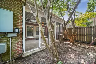 1801 Pewsbury Rd, Charlotte, NC 28210 - Photo 34