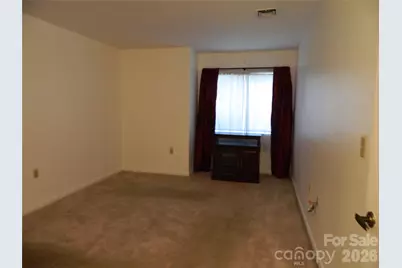 4902 Spring Lake Drive, Charlotte, NC 28212 - Photo 12