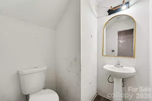 3527 Mallory Taylor Ln, Charlotte, NC 28216 - Photo 6