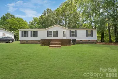 109 Maynard Avenue, Wadesboro, NC 28170 - Photo 1