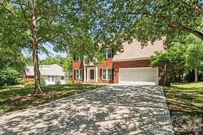 13319 Damson Drive, Huntersville, NC 28078 - Photo 2