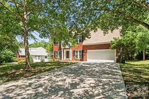13319 Damson Dr, Huntersville, NC 28078 - Photo 2