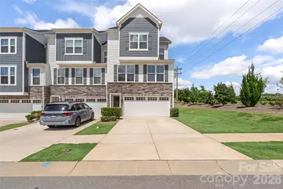 963 Portrush Lane, Tega Cay, SC 29708 - Photo 2