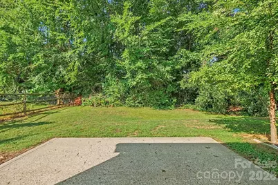 9532 Nettle Drive, Charlotte, NC 28216 - Photo 20