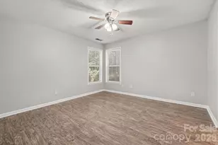 9532 Nettle Dr, Charlotte, NC 28216 - Photo 10