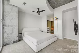 210 N Church St, Charlotte, NC 28202 - Photo 14