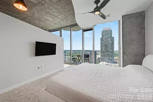 210 N Church St, Charlotte, NC 28202 - Photo 16
