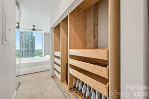 210 N Church St, Charlotte, NC 28202 - Photo 18