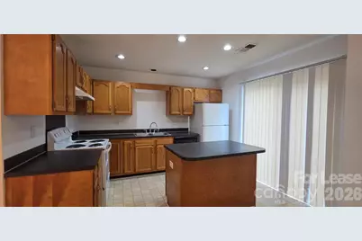 9134 Charminster Court, Charlotte, NC 28269 - Photo 2