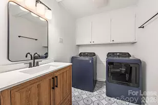 1129 Eastview Dr, Charlotte, NC 28211 - Photo 14
