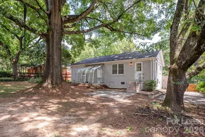 1129 Eastview Drive, Charlotte, NC 28211 - Photo 20