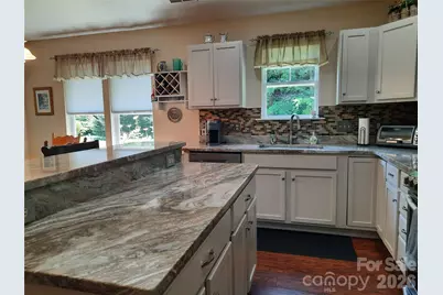 208 Snowy Egret Way, Hendersonville, NC 28792 - Photo 10