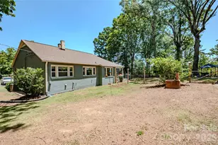 4847 Taylorsville Hwy, Stony Point, NC 28678 - Photo 16