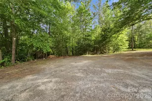 1335 Little Mountain Rd, Columbus, NC 28722 - Photo 38