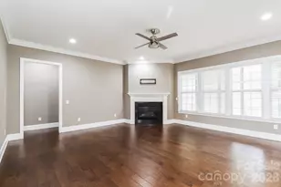 205 N Centurion Ln, Mount Holly, NC 28120 - Photo 8