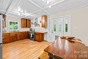 2879 Chandler Creek Rd, Mars Hill, NC 28754 - Photo 4