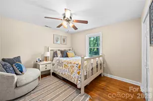 159 New Haw Creek Rd, Asheville, NC 28805 - Photo 10