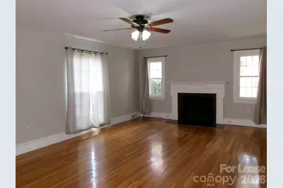 515 Mountain View Street SW, Lenoir, NC 28645 - Photo 2