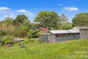25 Wentworth Ave, Asheville, NC 28803 - Photo 38