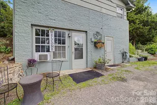 25 Wentworth Ave, Asheville, NC 28803 - Photo 22