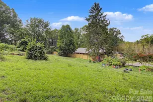 25 Wentworth Ave, Asheville, NC 28803 - Photo 42
