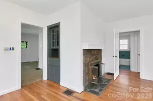 105 Parkview Dr, Brevard, NC 28712 - Photo 14