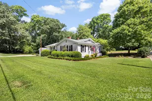 603 N 6th St, Albemarle, NC 28001 - Photo 2