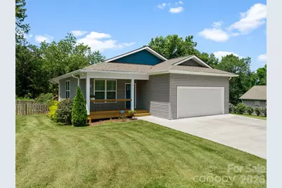 201 N Mapleton Drive, East Flat Rock, NC 28726 - Photo 1