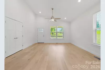 201 N Mapleton Drive, East Flat Rock, NC 28726 - Photo 6
