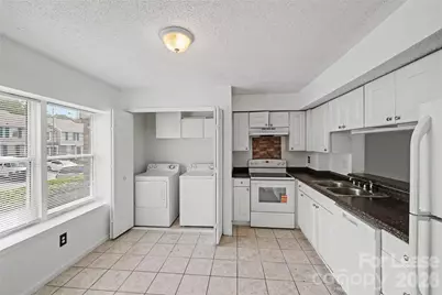 9626 Vinca Circle #D, Charlotte, NC 28213 - Photo 2