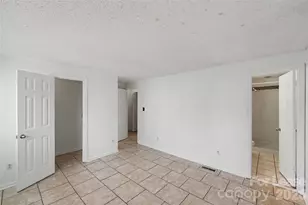 9626 Vinca Cir, Charlotte, NC 28213 - Photo 8