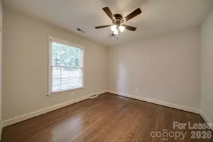 6700 Castlegate Dr, Charlotte, NC 28226 - Photo 32