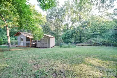 6700 Castlegate Drive, Charlotte, NC 28226 - Photo 2