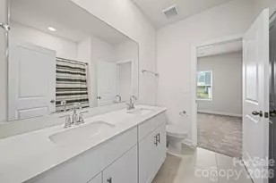6220 Barcelona Wy, Charlotte, NC 28214 - Photo 20