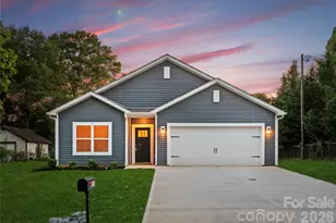 5230 Hickory Ln, Charlotte, NC 28216 - Photo 1