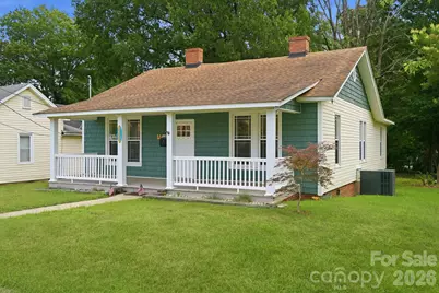 206 N Ridge Avenue, Kannapolis, NC 28083 - Photo 2