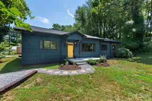 78 Travis St, Clyde, NC 28721 - Photo 1
