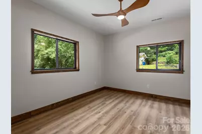 78 Travis Street, Clyde, NC 28721 - Photo 18