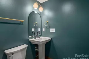 78 Travis St, Clyde, NC 28721 - Photo 6